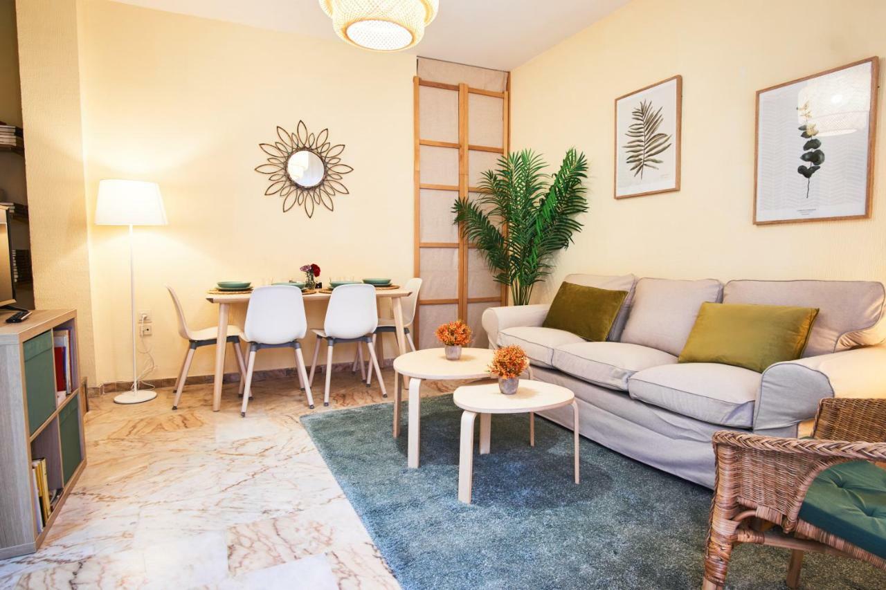 דירות סביליה Escoberos Courtyard Duplex By Valcambre מראה חיצוני תמונה